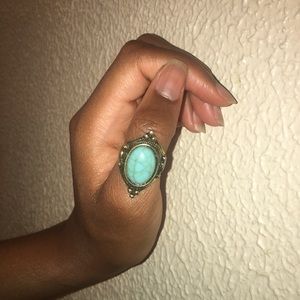 New Vintage gold turquoise ring